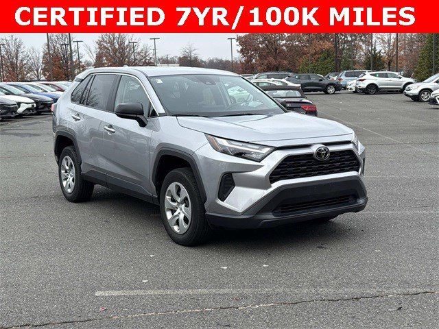 2023 Toyota RAV4 LE