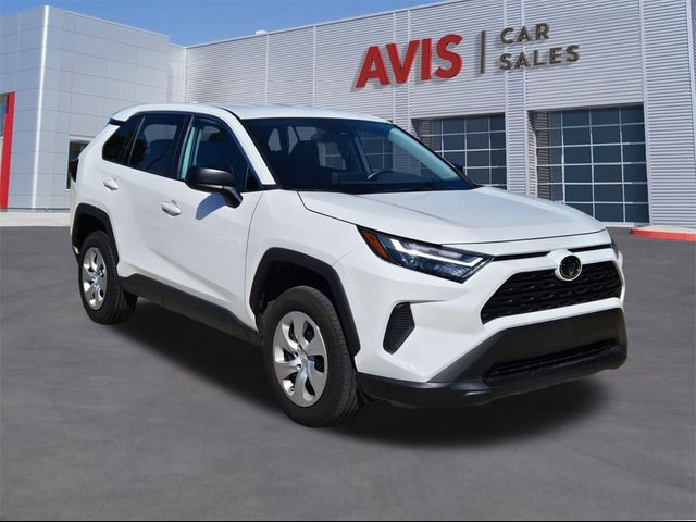 2023 Toyota RAV4 LE