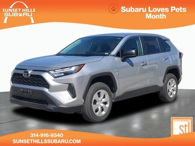 2023 Toyota RAV4 LE