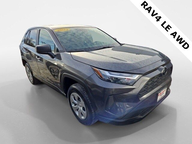 2023 Toyota RAV4 LE