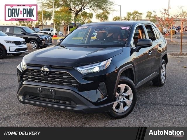 2023 Toyota RAV4 LE