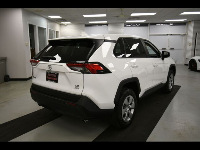 2023 Toyota RAV4 LE