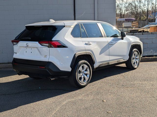 2023 Toyota RAV4 LE