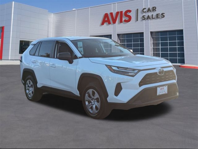 2023 Toyota RAV4 LE