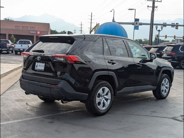 2023 Toyota RAV4 LE