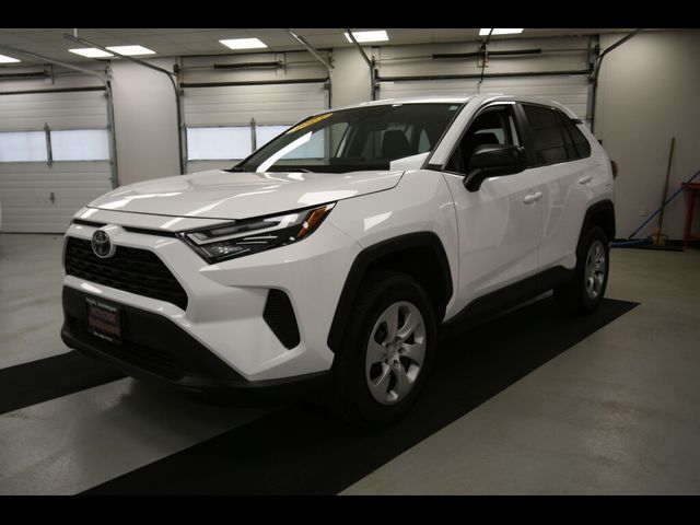 2023 Toyota RAV4 LE