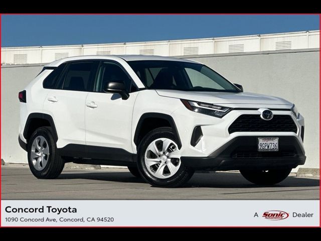 2023 Toyota RAV4 LE