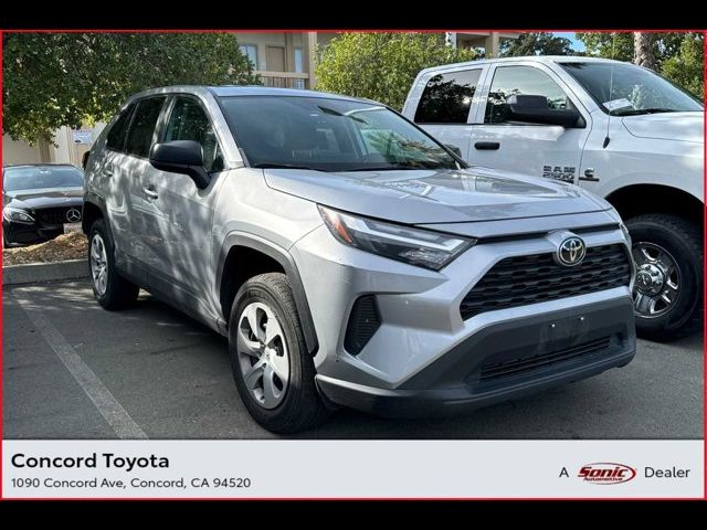 2023 Toyota RAV4 LE