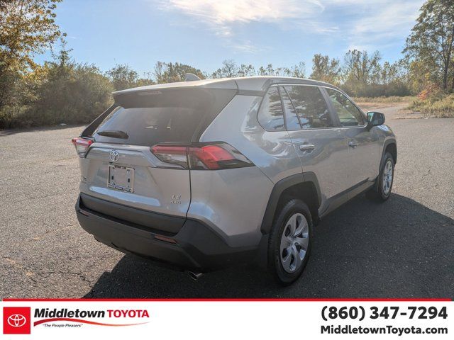 2023 Toyota RAV4 LE