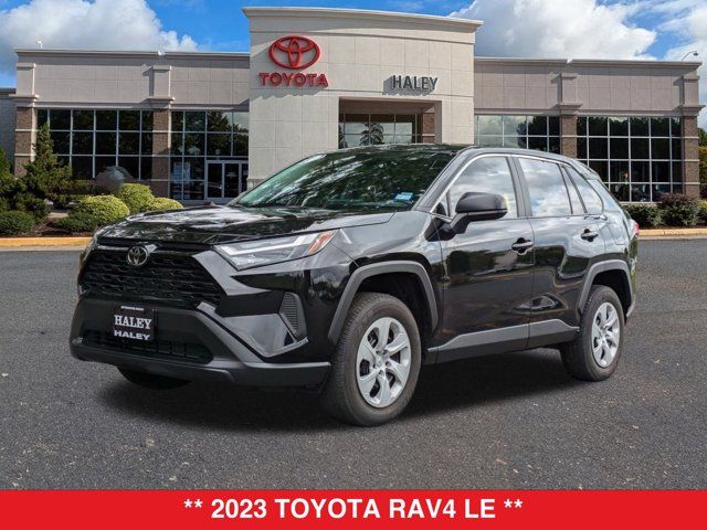 2023 Toyota RAV4 LE