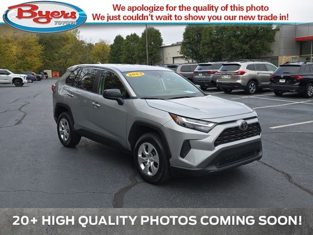 2023 Toyota RAV4 LE