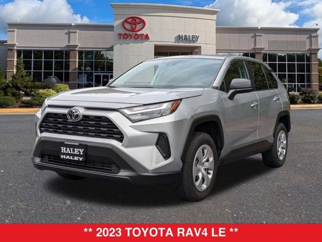 2023 Toyota RAV4 LE