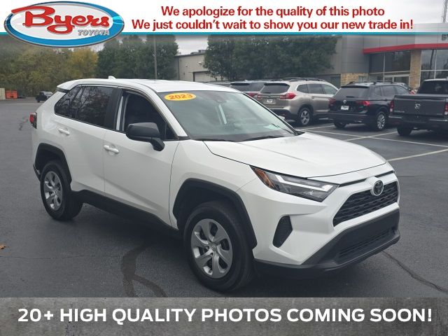 2023 Toyota RAV4 LE