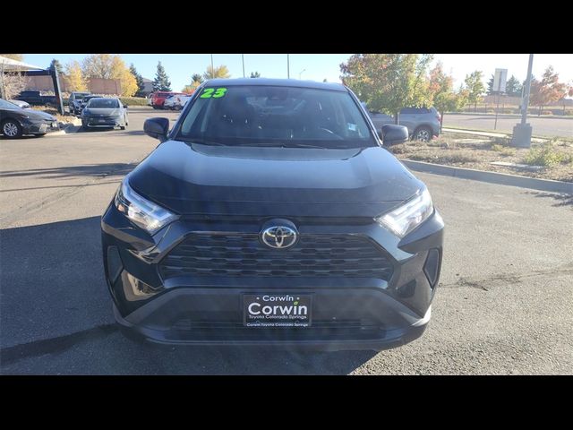 2023 Toyota RAV4 LE