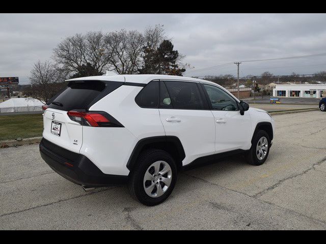 2023 Toyota RAV4 LE