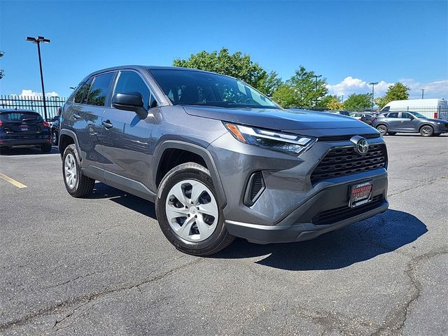 2023 Toyota RAV4 LE