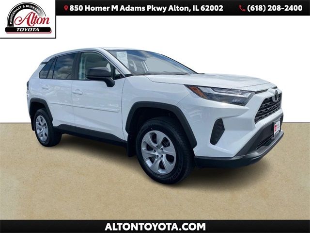 2023 Toyota RAV4 LE