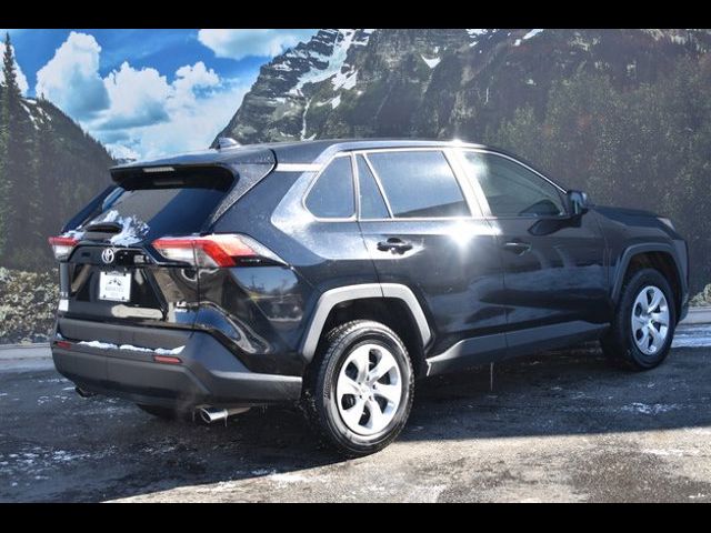 2023 Toyota RAV4 LE