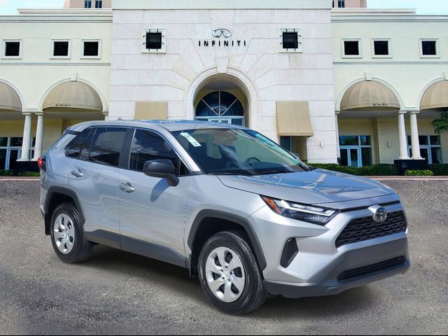 2023 Toyota RAV4 LE