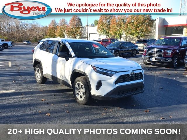 2023 Toyota RAV4 LE