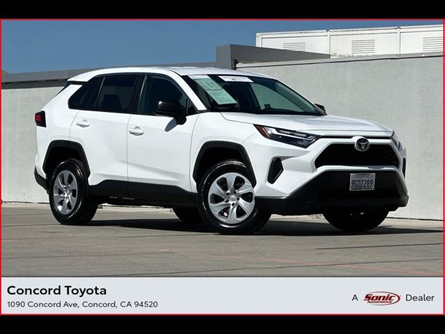 2023 Toyota RAV4 LE