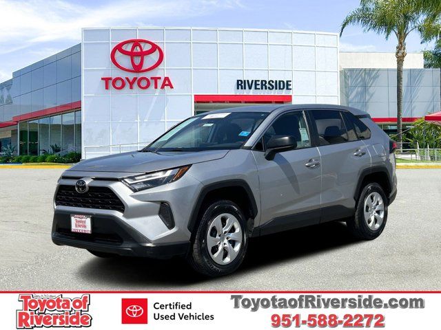 2023 Toyota RAV4 LE