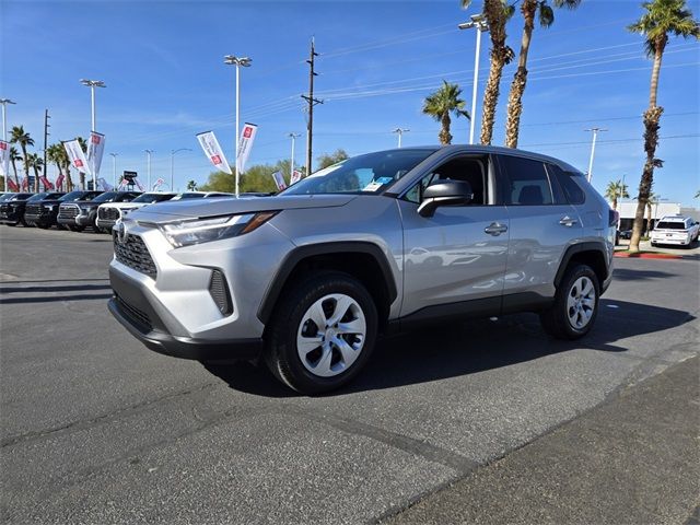 2023 Toyota RAV4 LE