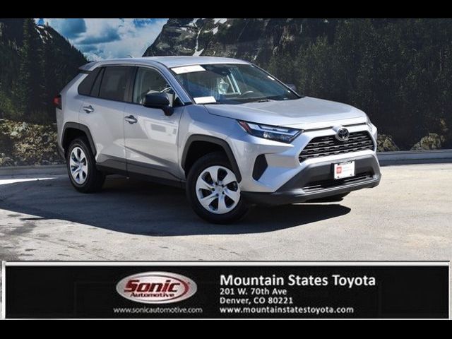 2023 Toyota RAV4 LE