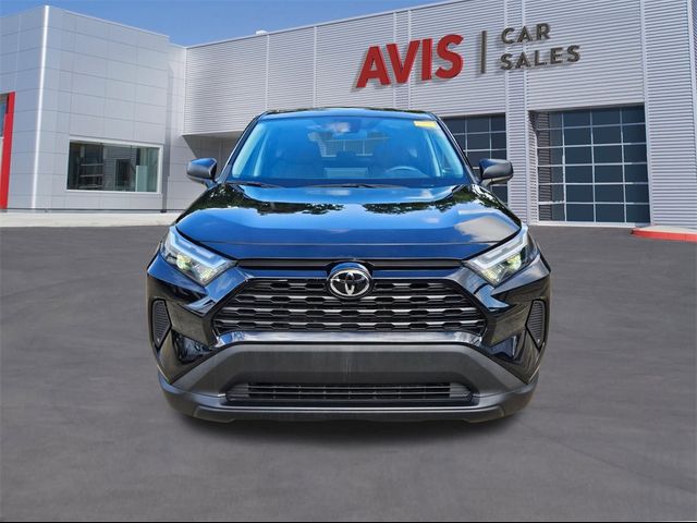 2023 Toyota RAV4 LE