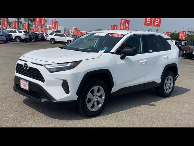 2023 Toyota RAV4 LE