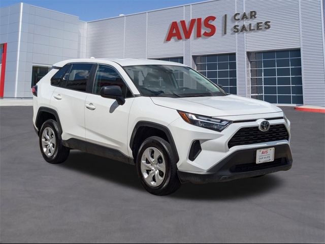 2023 Toyota RAV4 LE