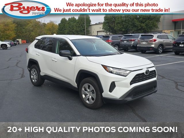 2023 Toyota RAV4 LE