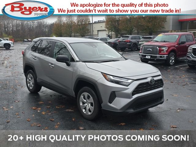 2023 Toyota RAV4 LE