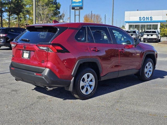 2023 Toyota RAV4 LE