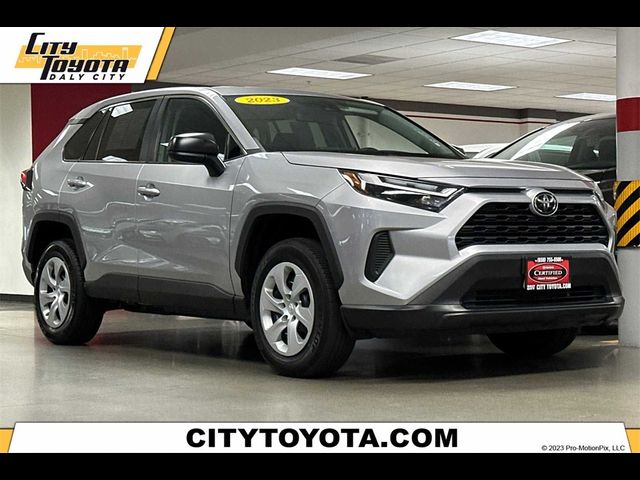 2023 Toyota RAV4 LE