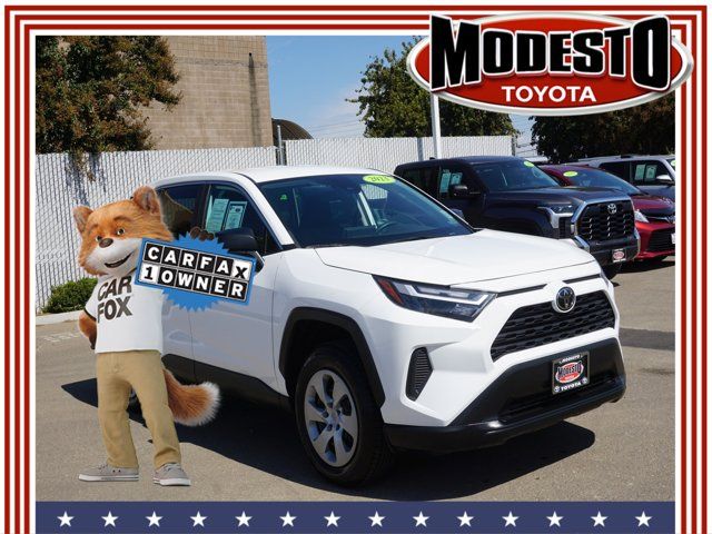 2023 Toyota RAV4 LE