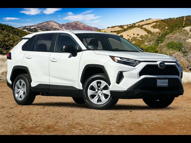 2023 Toyota RAV4 LE