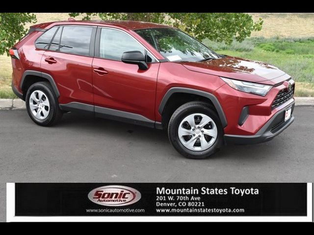 2023 Toyota RAV4 LE