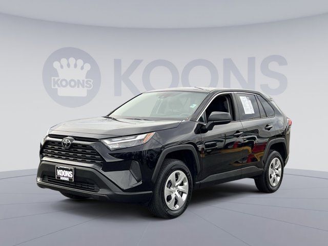 2023 Toyota RAV4 LE