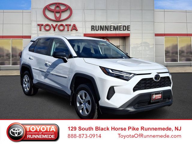 2023 Toyota RAV4 LE