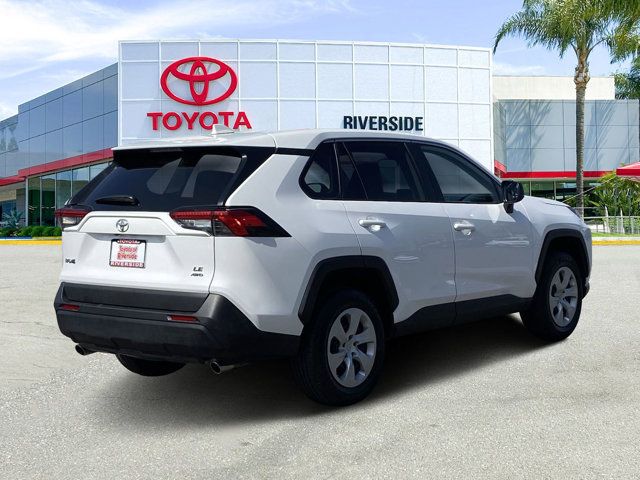 2023 Toyota RAV4 LE