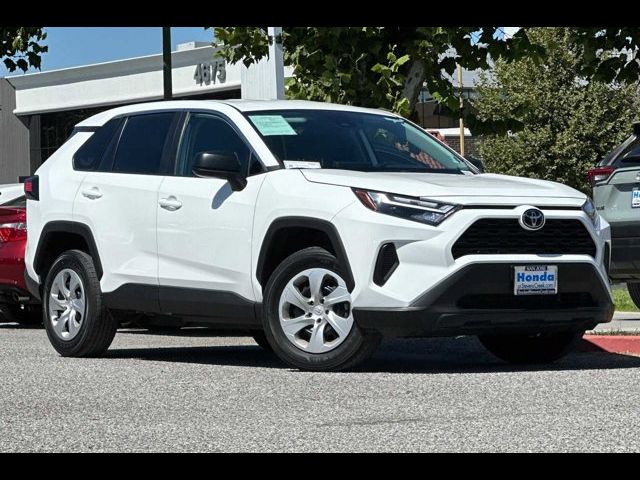 2023 Toyota RAV4 LE