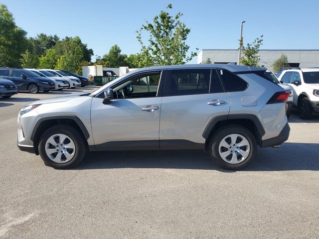 2023 Toyota RAV4 LE