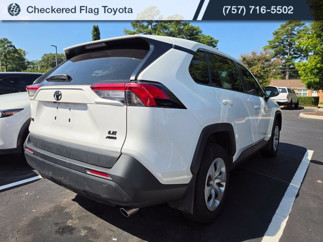 2023 Toyota RAV4 LE