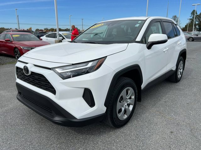 2023 Toyota RAV4 LE