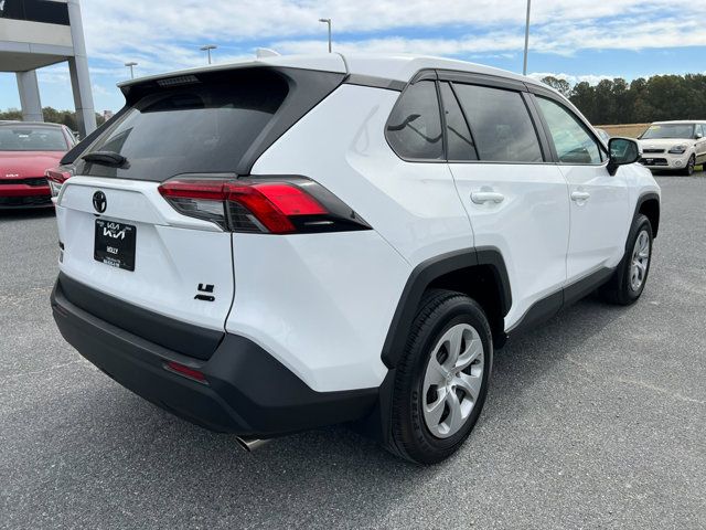 2023 Toyota RAV4 LE