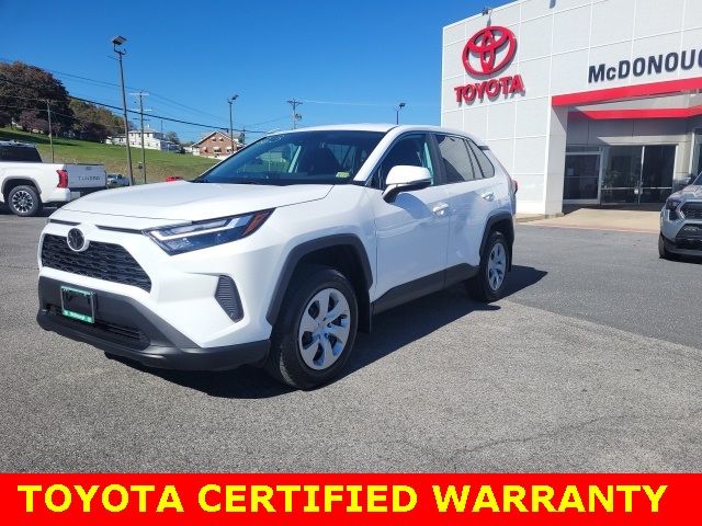 2023 Toyota RAV4 LE