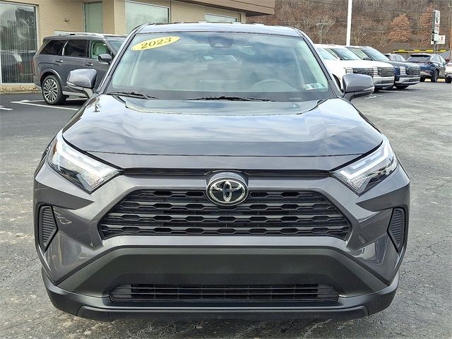 2023 Toyota RAV4 LE