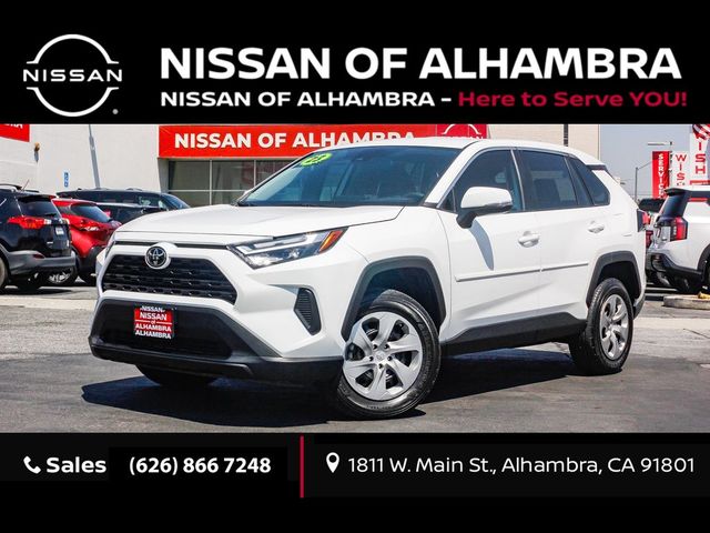 2023 Toyota RAV4 LE
