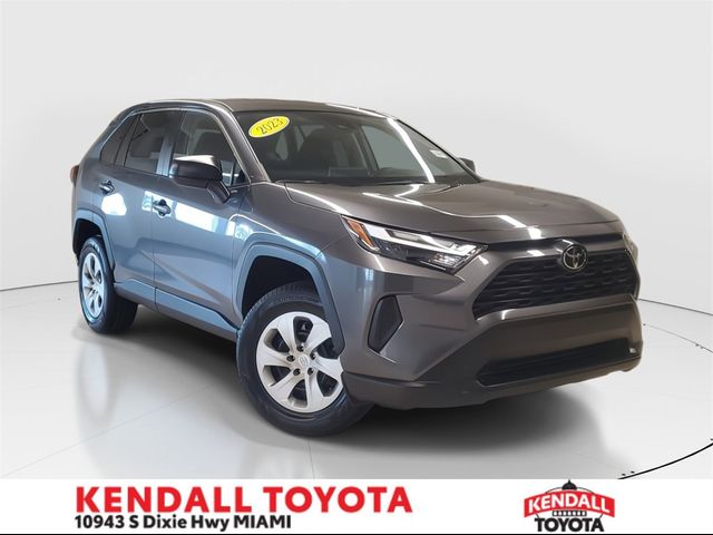 2023 Toyota RAV4 LE